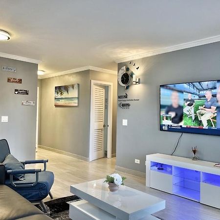 Waikiki Condo 2 Bedrooms 2 Bathrooms With 1 Free Parking Space Honolulu Exteriör bild
