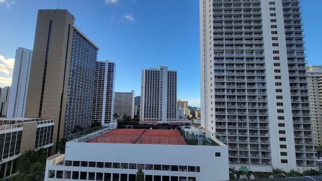 Waikiki Condo 2 Bedrooms 2 Bathrooms With 1 Free Parking Space Honolulu Exteriör bild