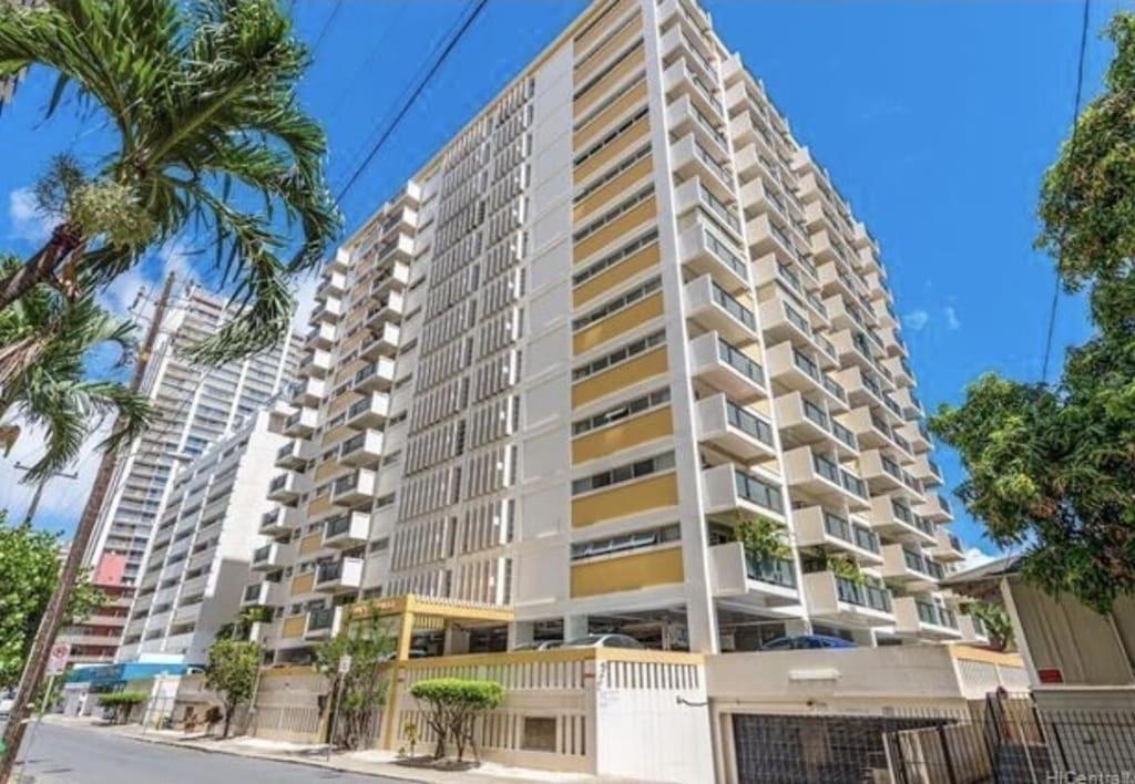 Waikiki Condo 2 Bedrooms 2 Bathrooms With 1 Free Parking Space Honolulu Exteriör bild
