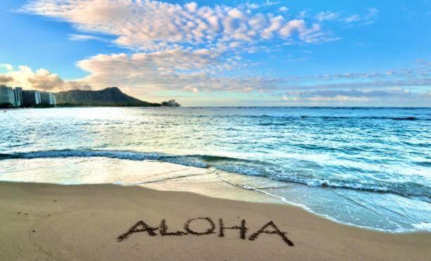 Waikiki Condo 2 Bedrooms 2 Bathrooms With 1 Free Parking Space Honolulu Exteriör bild